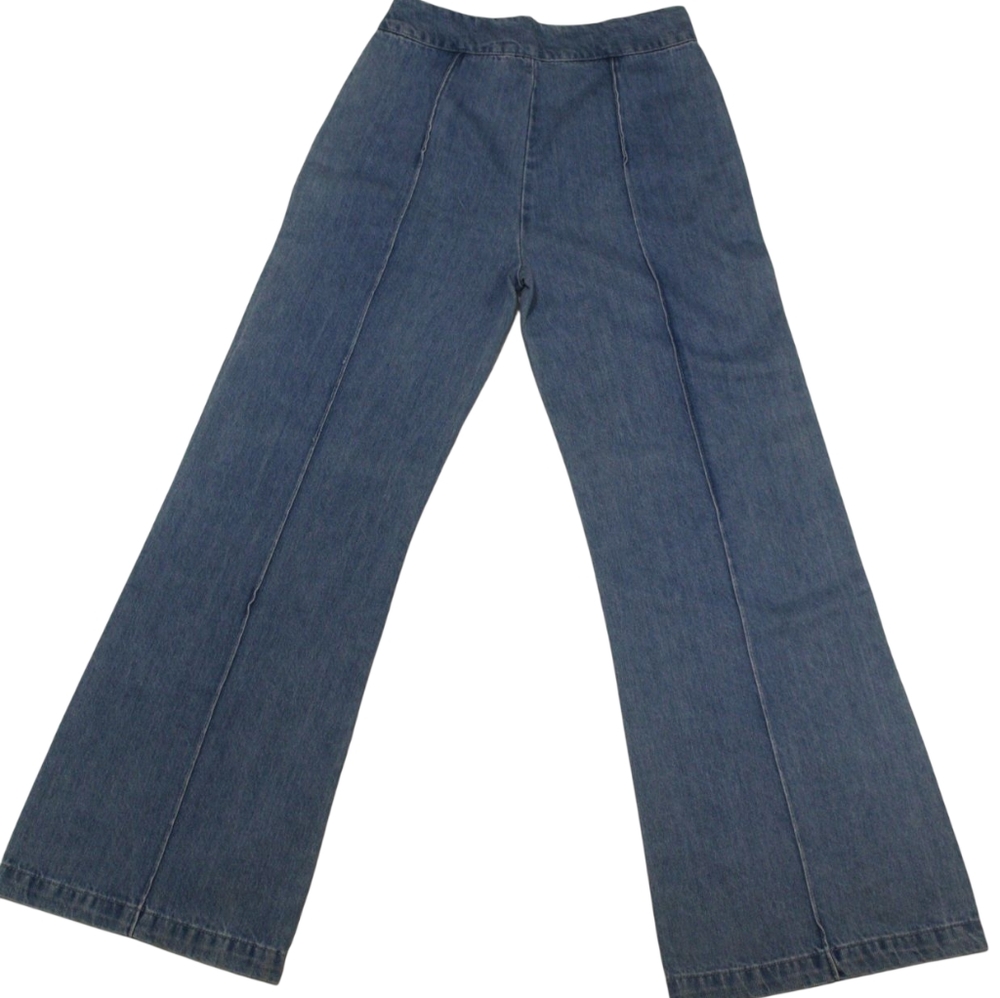 Wide Leg Blue Jean Unique Center Tubing  Details, zip-up at Side. Differant. Y2K